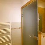 Apartment Lanser *